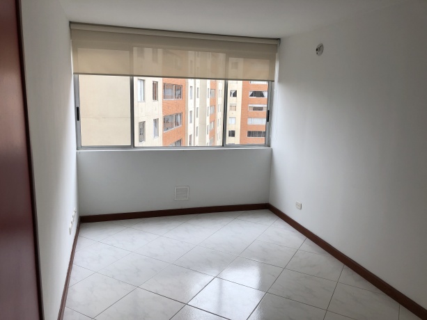 Gran Granada, 3 Habitaciones Habitaciones, ,2 BathroomsBathrooms,Apartamento,En Arriendo,1008